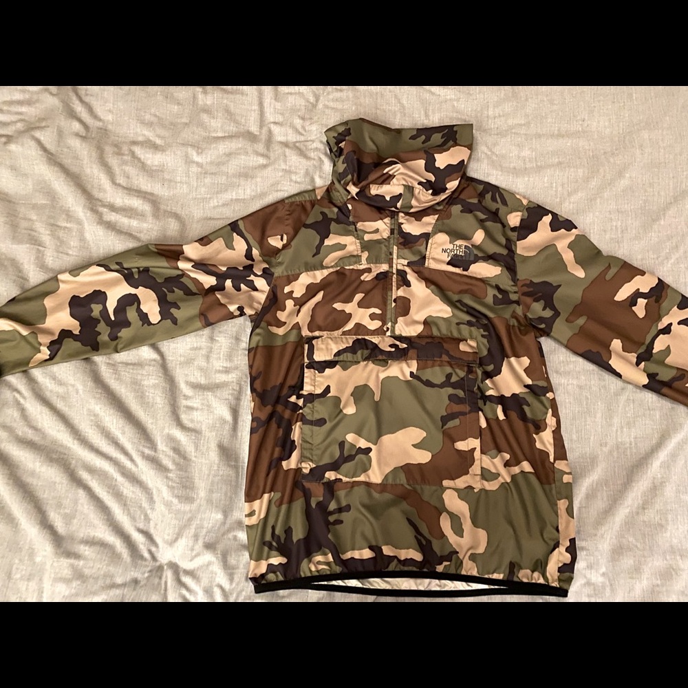 North Face 1/4 Zip Windbreaker